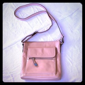Light pink cross body Giani Bernini